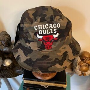 NWT Ultra Game One Size Fits Most NBA Chicago Bulls Bucket Hat Camo Camoflage